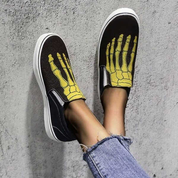 Shoes with skeleton - Image 5